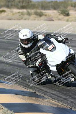 media/Dec-04-2025-Racers Edge (Thu) [[5ebc9f124d]]/2-A Group/1-Session 2 (Turn 7 Inside)/